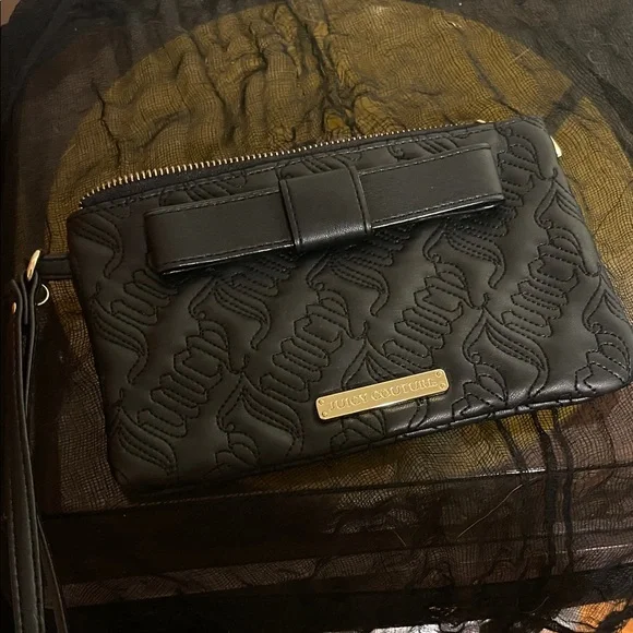 Juicy Couture Black Embossed Wristlet/Clutch with Heart Charm - Picture 5 of 5